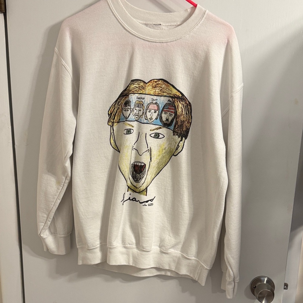 Philadelphia Phillies White Graphic Sweatshirt -
large